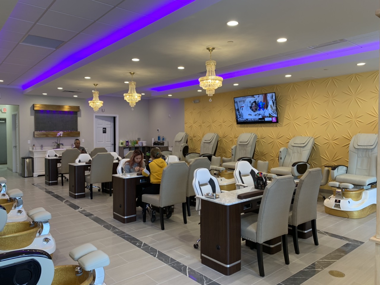 Driving directions to A-Plus Nails and Spa, 8 Plattsburgh Plaza,  Plattsburgh - Waze